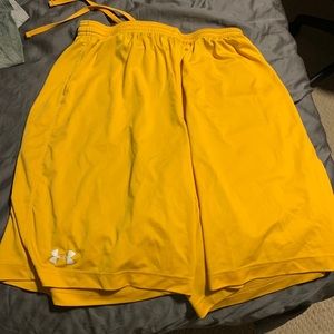 Yellow Under Armour UA Shorts Large